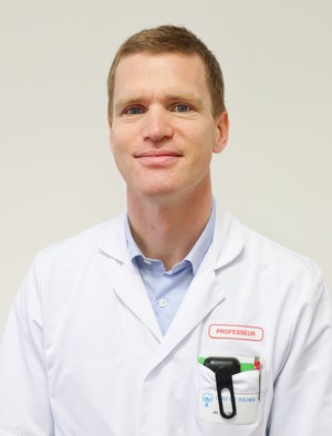 Professeur Jean-Hugues SALMON